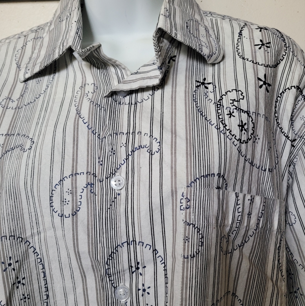 Mens paisley button down